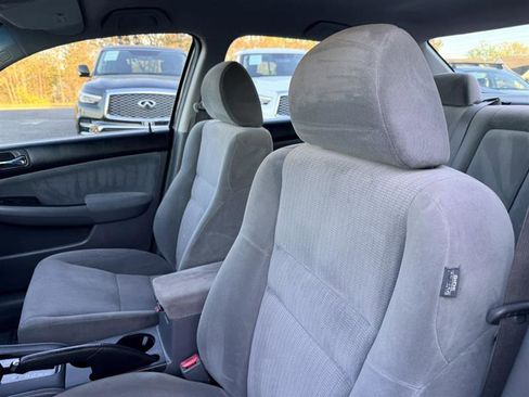 Used 2005 Honda Accord LX image 24