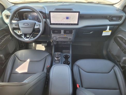 New 2026 Ford Maverick Lariat w/ Black Appearance Package AWD/4WD image 38