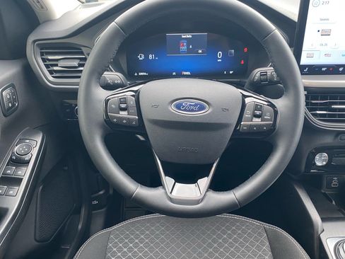 Certified 2025 Ford Escape Active w/ Active Premium Tech Pack AWD/4WD image 7