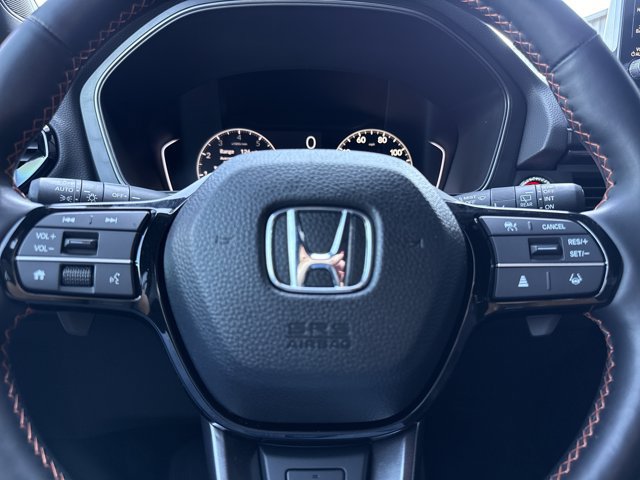 Used 2025 Honda Pilot TrailSport image 25