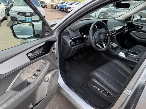 Used 2024 Acura MDX SH-AWD image 10