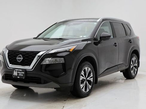Used 2023 Nissan Rogue SV w/ SV Premium Package image 5