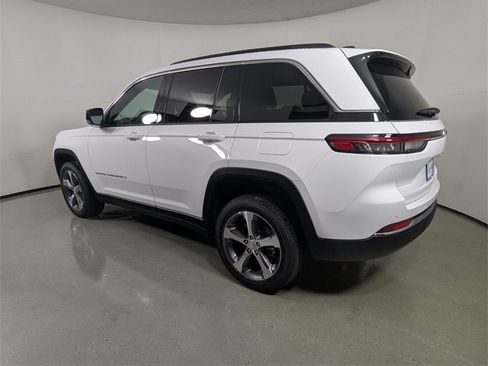 New 2025 Jeep Grand Cherokee Limited image 5