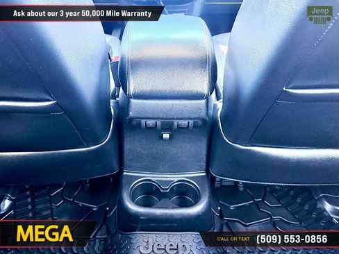 Used 2016 Jeep Wrangler 75th Anniversary image 20