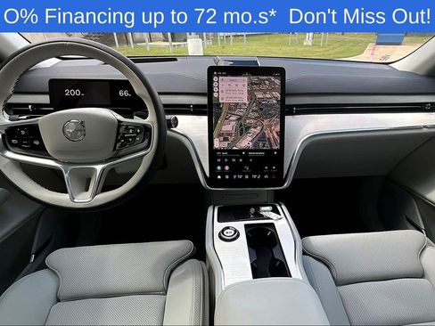 Used 2025 Volvo EX90 Ultra image 8