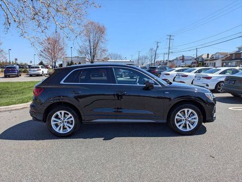 Certified 2025 Audi Q3 2.0T Premium w/ Convenience Package AWD/4WD image 8