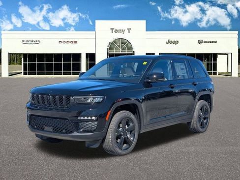 New 2025 Jeep Grand Cherokee Limited w/ Luxury Tech Group II image 3