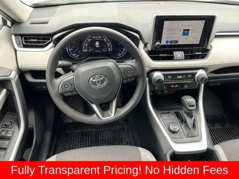 Used 2025 Toyota RAV4 XLE w/ Convenience Package AWD/4WD image 12
