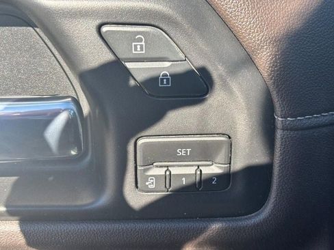 Used 2021 GMC Sierra 1500 SLT w/ SLT Premium Plus Package image 25