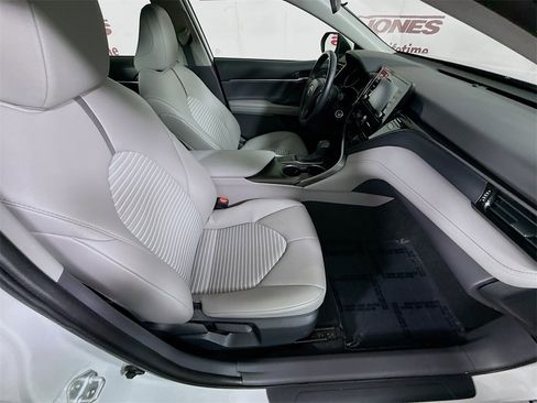 Certified 2024 Toyota Camry SE image 28