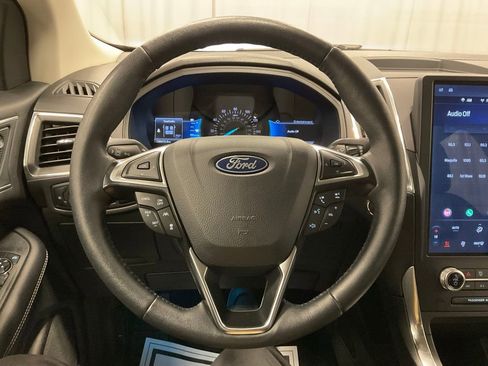 Used 2024 Ford Edge Titanium w/ Equipment Group 301A image 18