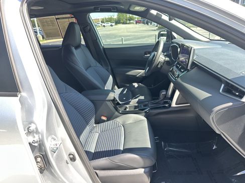 Used 2024 Toyota Corolla Cross AWD Hybrid w/ Convenience Package image 33