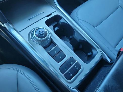 Used 2021 Ford Explorer XLT w/ Equipment Group 202A RWD image 33