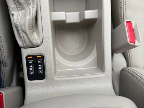 Used 2015 Subaru Crosstrek Touring image 40