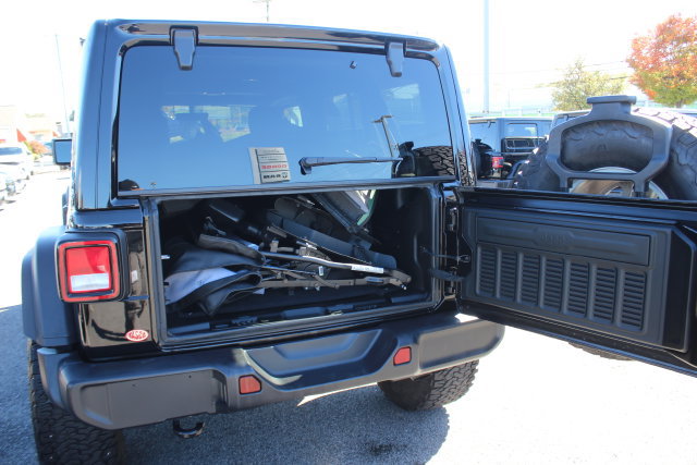 Used 2022 Jeep Wrangler Unlimited Sport AWD/4WD image 24