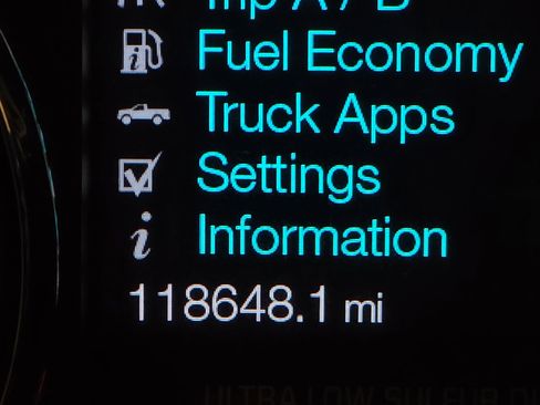 Used 2015 Ford F250 Lariat w/ Lariat Interior Package image 45