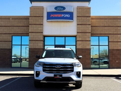 New 2026 Ford Explorer Active w/ Active Comfort Package image 3