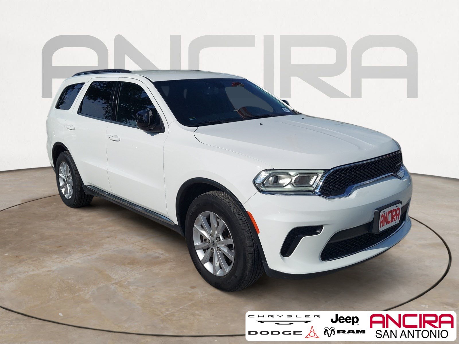 Used 2024 Dodge Durango SXT w/ 3rd Row Seating Group RWD image 1