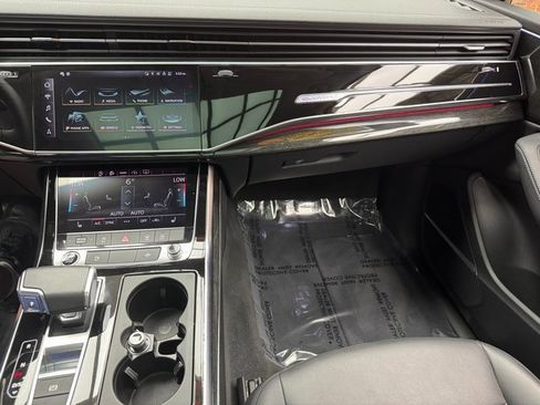 Used 2024 Audi Q7 2.0T Premium Plus image 16
