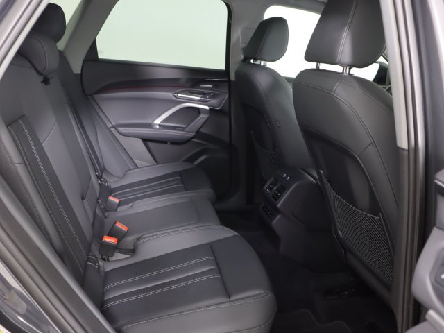 Certified 2025 Audi Q5 Premium w/ Premium Plus AWD/4WD image 14