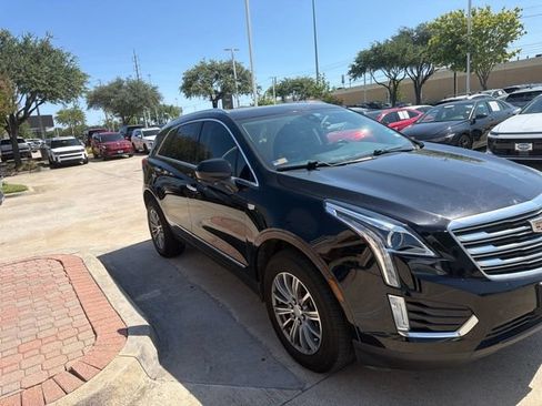 Used 2019 Cadillac XT5 Luxury FWD image 3