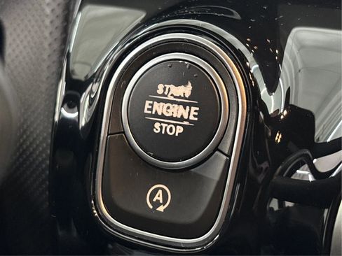 Used 2020 Mercedes-Benz A 220 4MATIC image 39