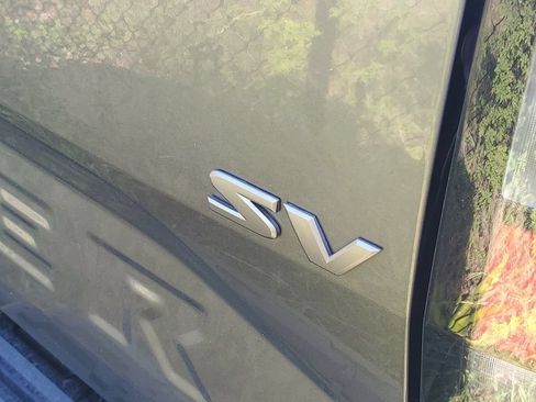 Used 2022 Nissan Frontier SV RWD image 5