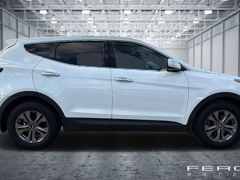 Used 2017 Hyundai Santa Fe Sport FWD image 6