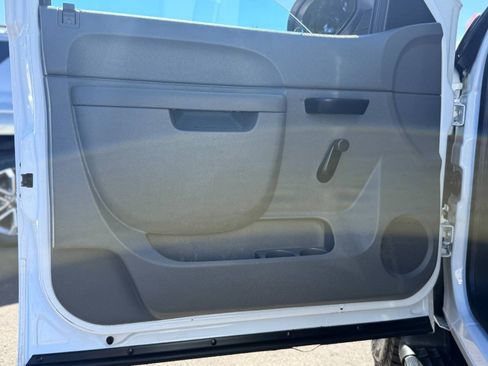 Used 2013 Chevrolet Silverado 2500 W/T AWD/4WD image 45