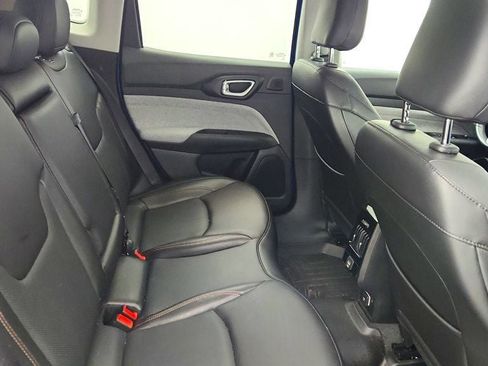 Used 2022 Jeep Compass Latitude w/ Sun and Sound Group image 23