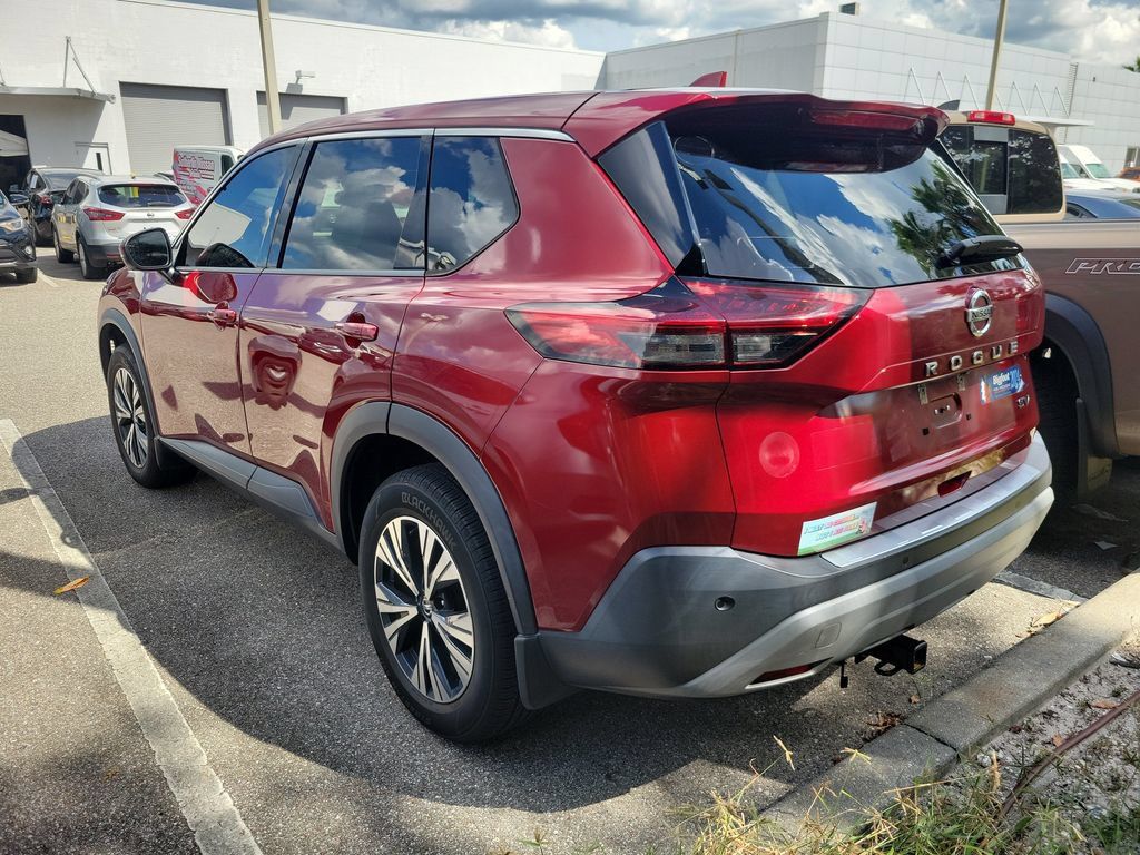 Used 2021 Nissan Rogue SV FWD image 4
