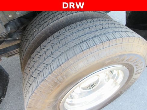 Used 2018 GMC Sierra 3500 Denali w/ Duramax Plus Package image 13