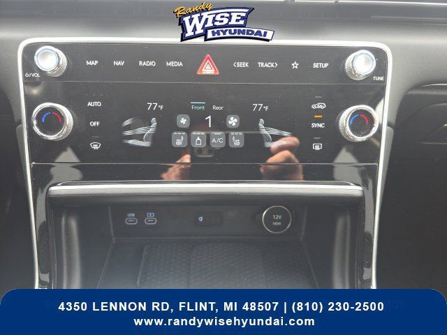 Used 2025 Genesis GV80 2.5T Standard AWD/4WD image 16