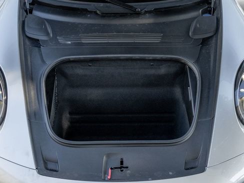 Used 2021 Porsche 911 Carrera image 24