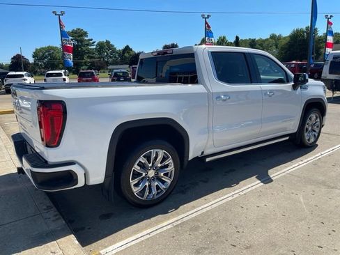 Used 2023 GMC Sierra 1500 Denali w/ Denali Reserve Package AWD/4WD image 3