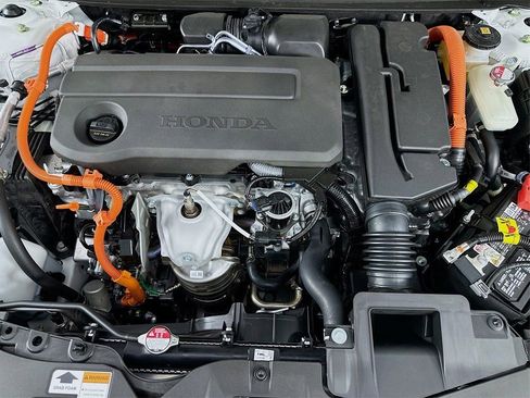 Used 2025 Honda Accord Sport image 15