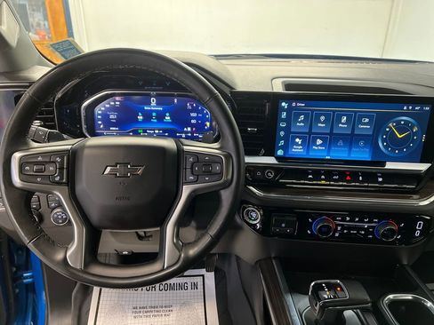 Used 2024 Chevrolet Silverado 1500 RST w/ Protection Package AWD/4WD image 22