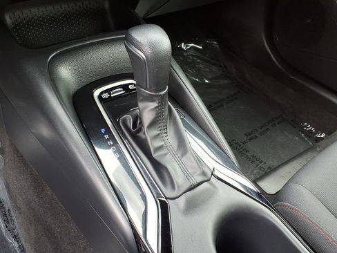 Used 2025 Toyota Corolla SE FWD image 19