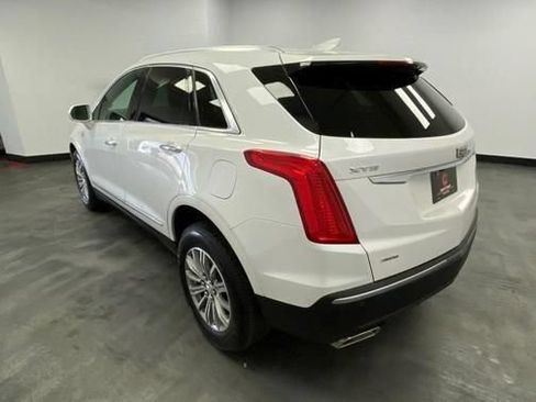 Used 2018 Cadillac XT5 Luxury w/ Driver Awareness Package AWD/4WD image 5
