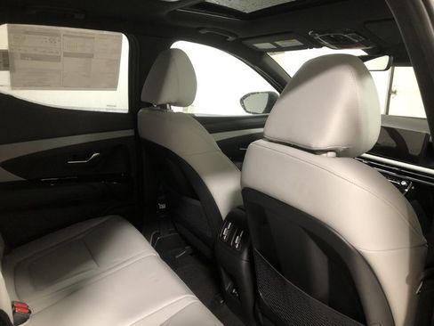 New 2025 Hyundai Santa Cruz Limited image 11