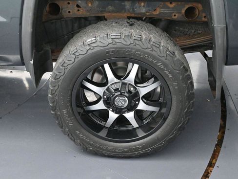 Used 2018 GMC Sierra 2500 Denali w/ Duramax Plus Package image 31