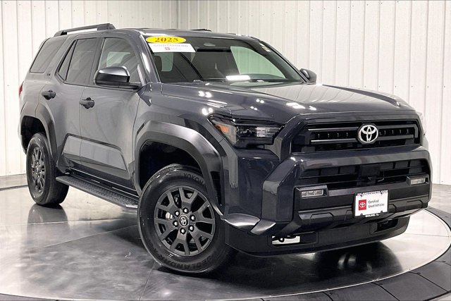 Certified 2025 Toyota 4Runner SR5 AWD/4WD image 3