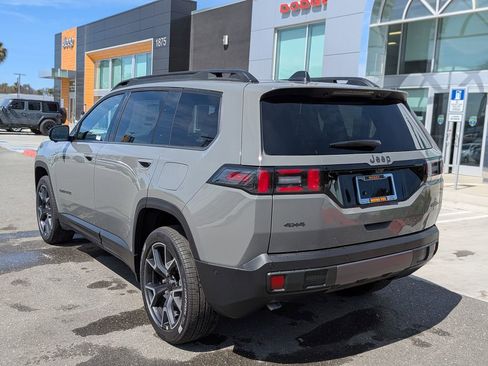 New 2026 Jeep Cherokee Overland w/ Advanced Pro Tech Group AWD/4WD image 3