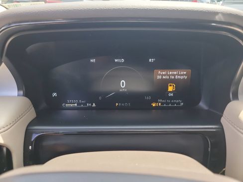 Used 2023 Lincoln Nautilus FWD w/ Premium Package image 29