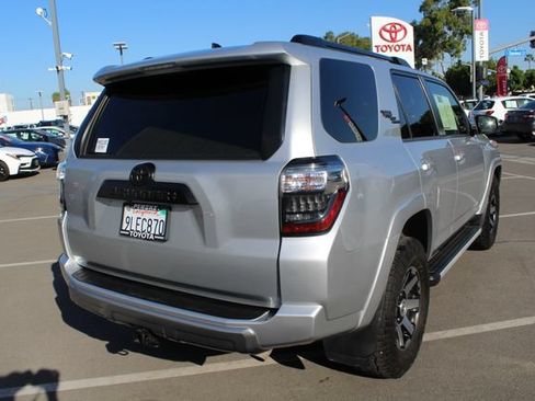 Certified 2024 Toyota 4Runner TRD Off-Road Premium w/ Moonroof Package AWD/4WD image 16