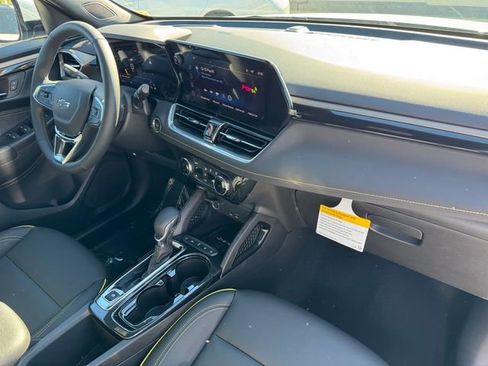 New 2026 Chevrolet TrailBlazer ACTIV w/ Convenience Package image 6