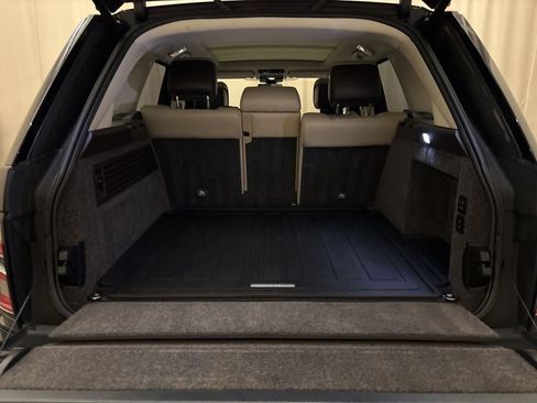 Used 2019 Land Rover Range Rover Supercharged image 9
