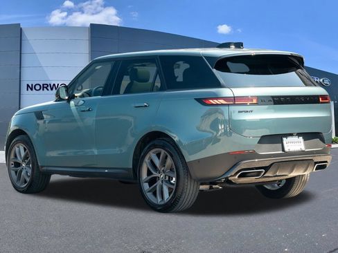 Used 2024 Land Rover Range Rover Sport SE AWD/4WD image 6