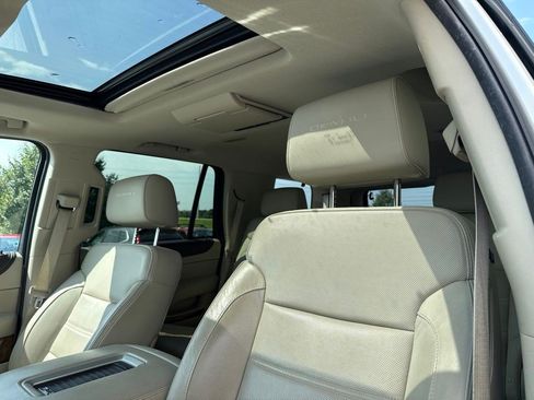 Used 2015 GMC Yukon Denali w/ Open Road Package AWD/4WD image 15