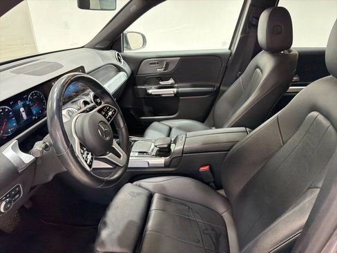 Used 2020 Mercedes-Benz GLB 250 4MATIC image 16
